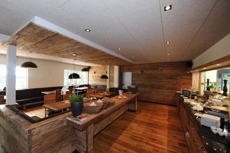 Bootshaus Hotel Bedekaspel Ngoại thất bức ảnh